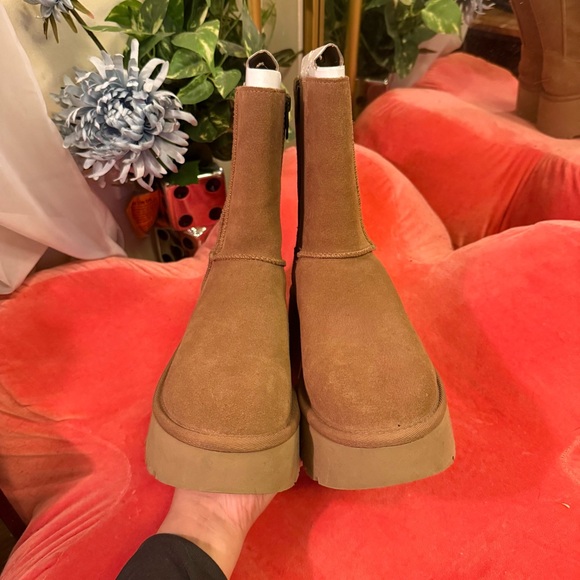 UGG Classic Twin Seam New Heights - Picture 2 of 7